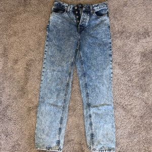 BDG slim straight jeans size 26